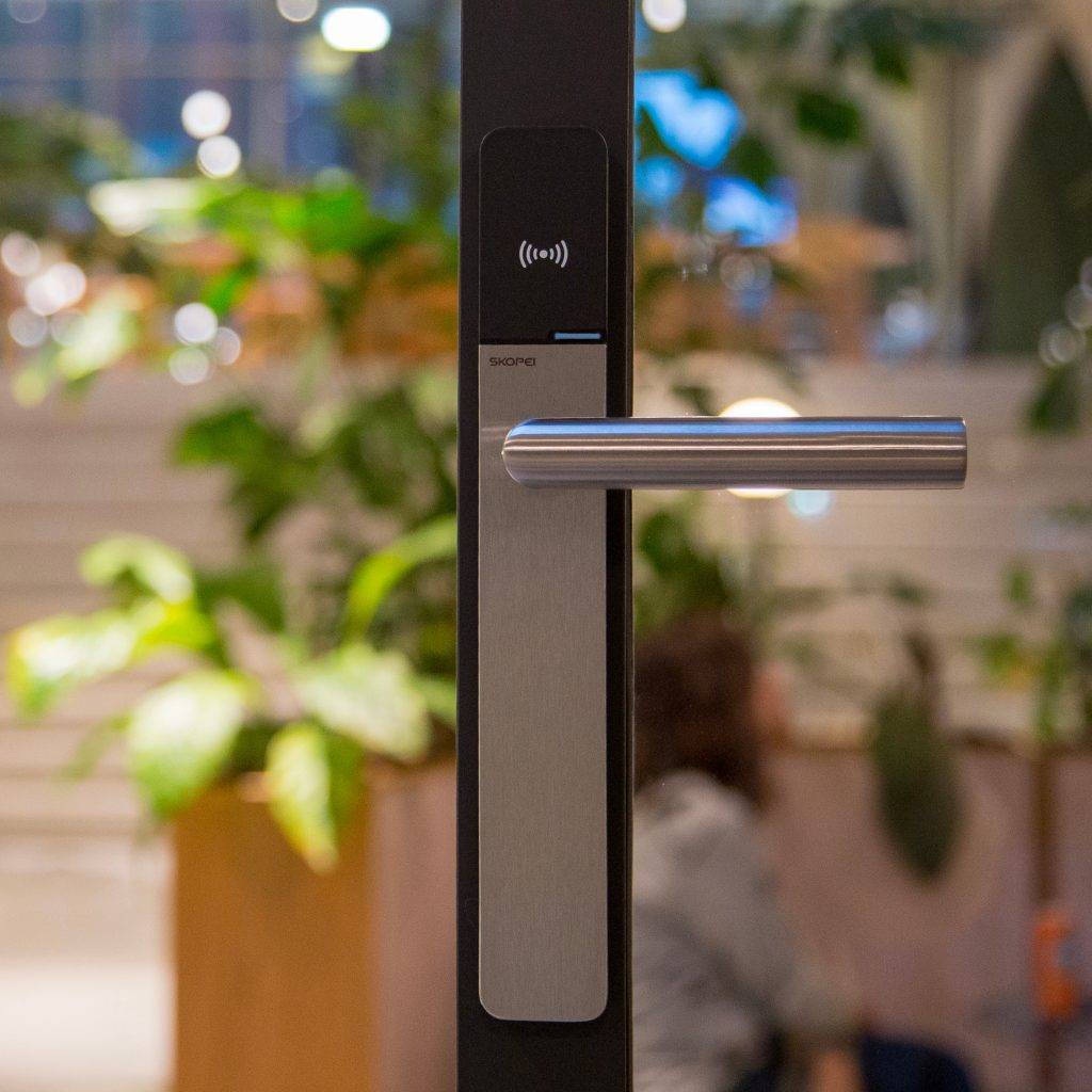 Skopei smart door lock